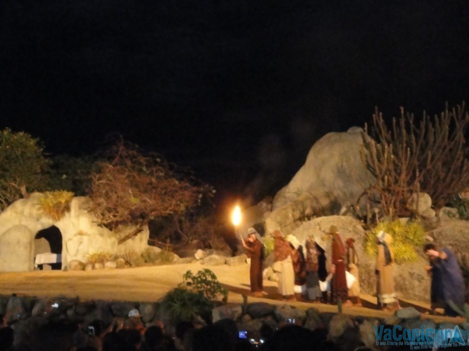 O Sepulcro na Paixão de Cristo. 